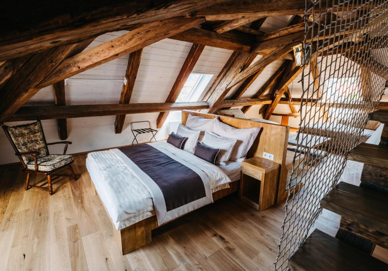 Boutique Corso Hotel Revnice
